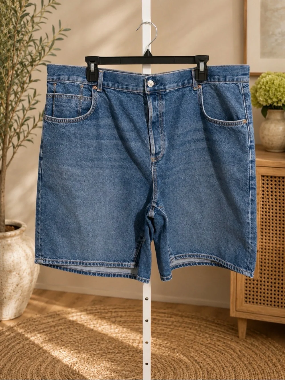 We The Free Crvy Pasadena Mid Rise Long Shorts | waist 21’ rise 14’ -NWOT